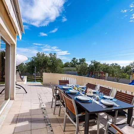 度假居 Beautiful In Sv,filip I Jakov With Kitchen *